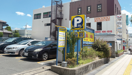 箕面市役所前院